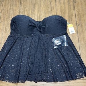 L Kona Sol Black Flyaway Tankini Brand new with tags!